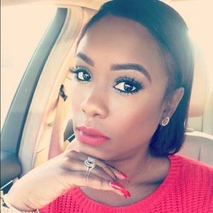 Meet your Posher, Sonia